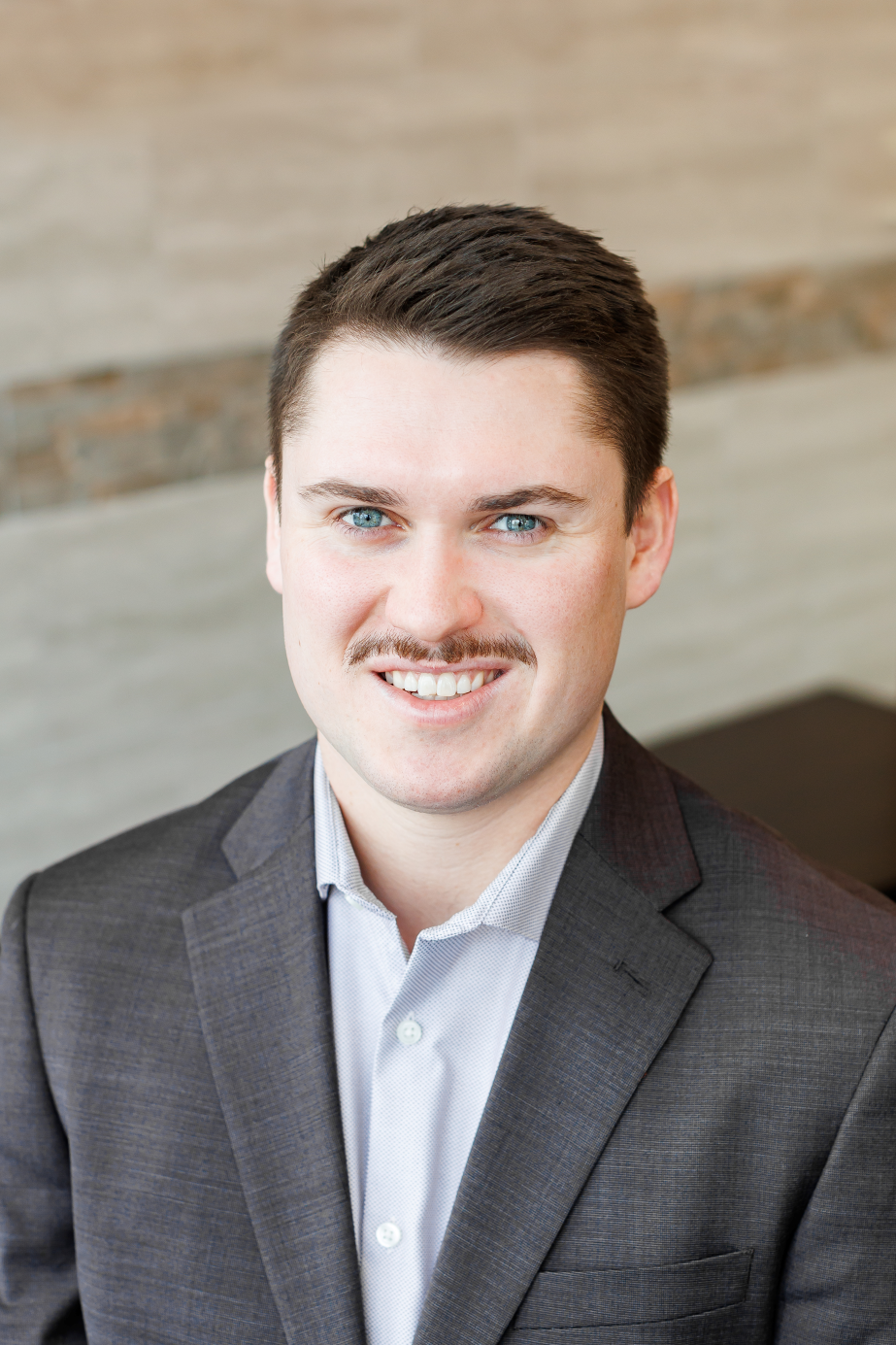 Senior Consultant Alex MacBain