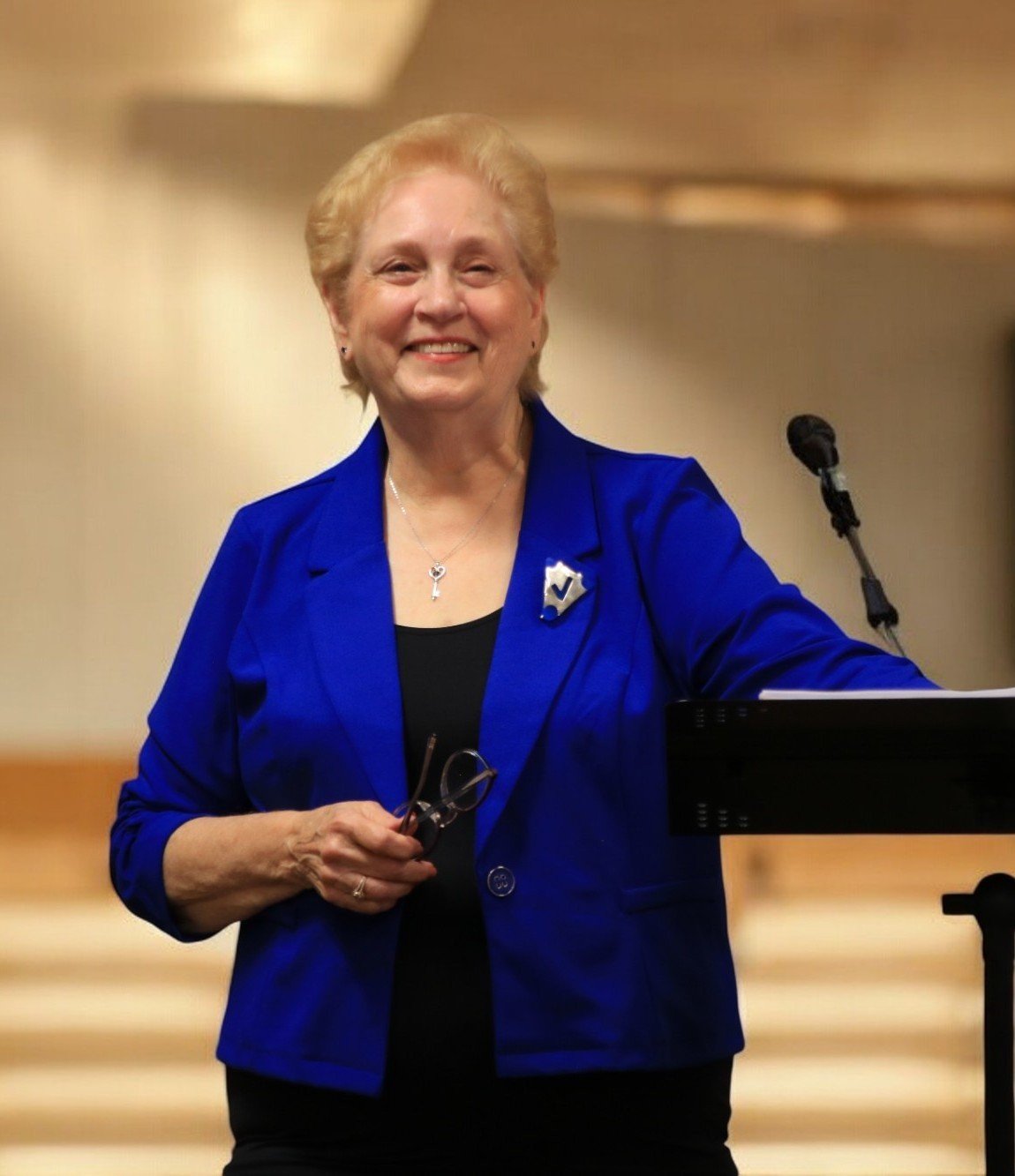 What Should Ministries Consider Before Booking a Christian Conference Speaker in the Midwest?