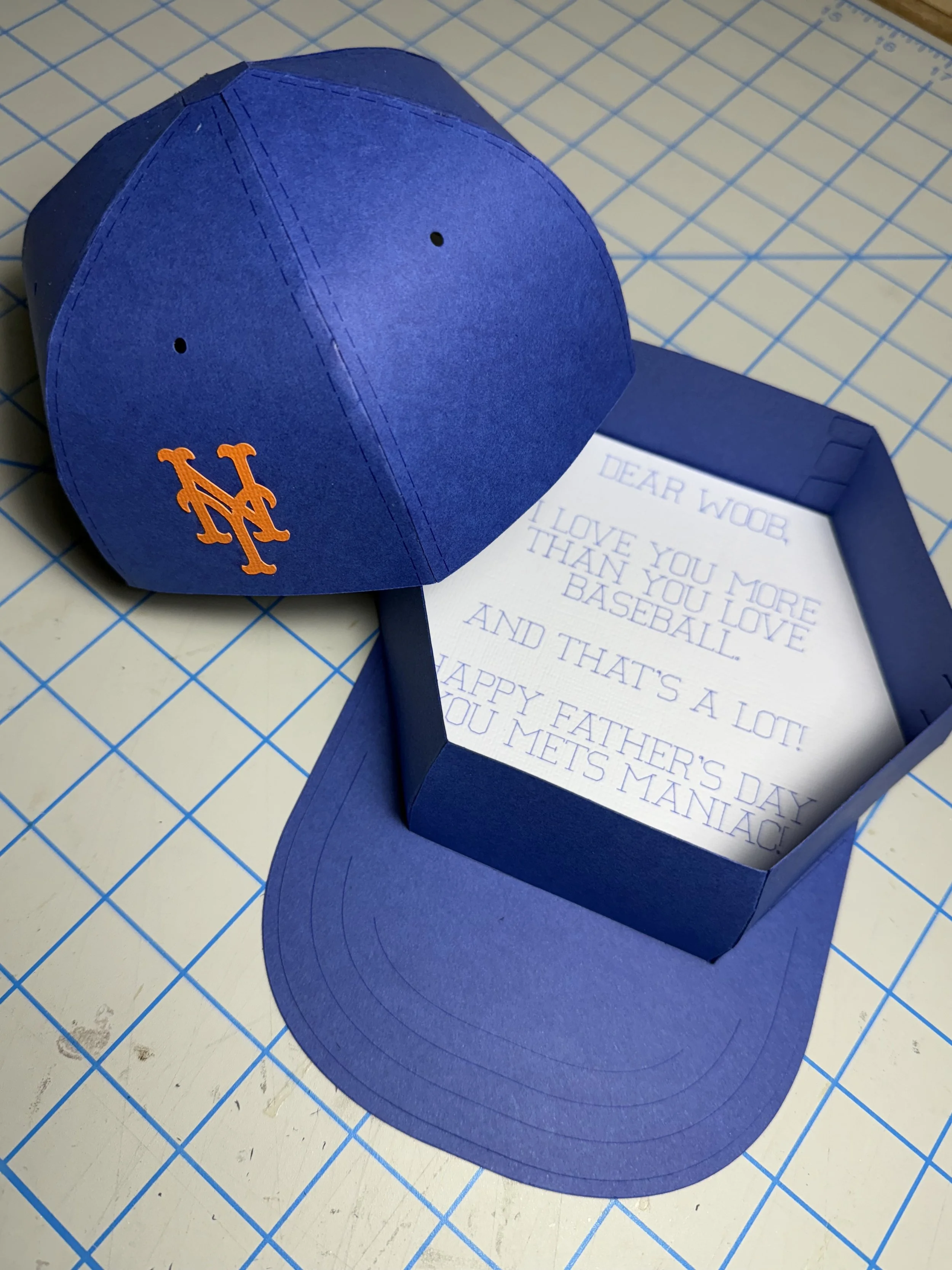 Mets Hat Gift Box Open.jpeg