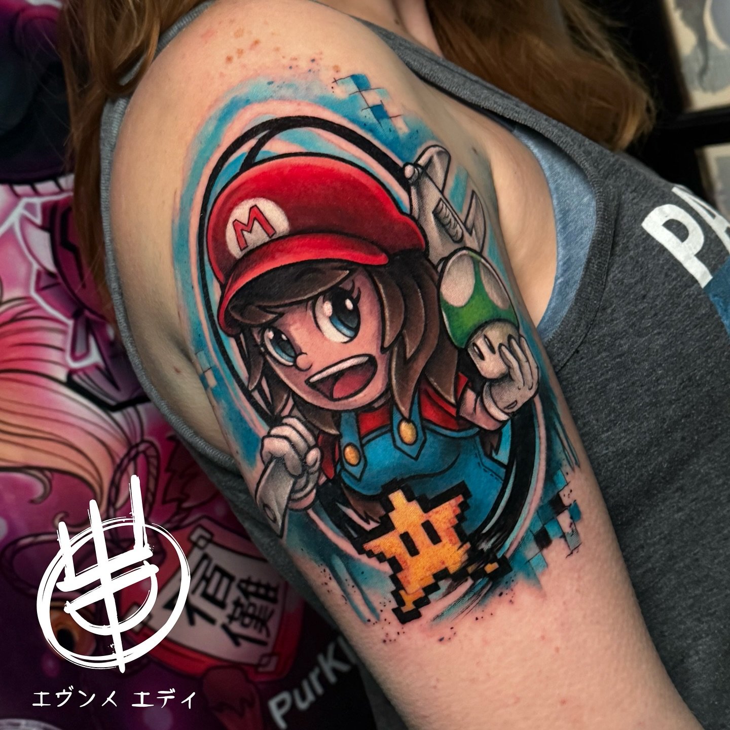 Super fun #mario as a girl 🤓 I think I will call her #maria 🤣 I love did #videogame #character 🫶🏻Made with love and @starbritecolors @purklenz @hustlebutterdeluxe @tommyssupplies @ajconly_official  #starbritecolors #colortattoo #geektattoo #ink #