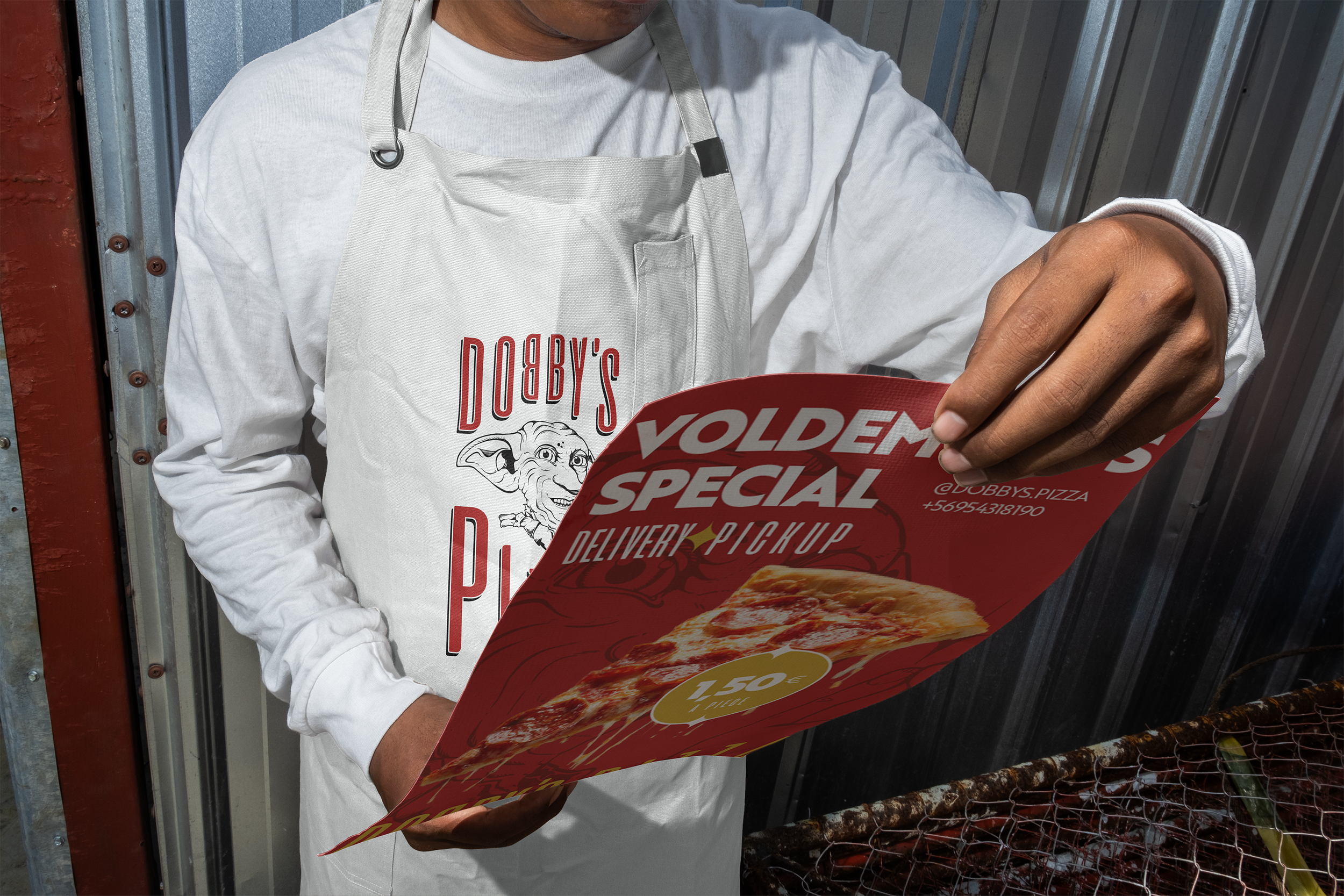 Apron Mockup 02.png
