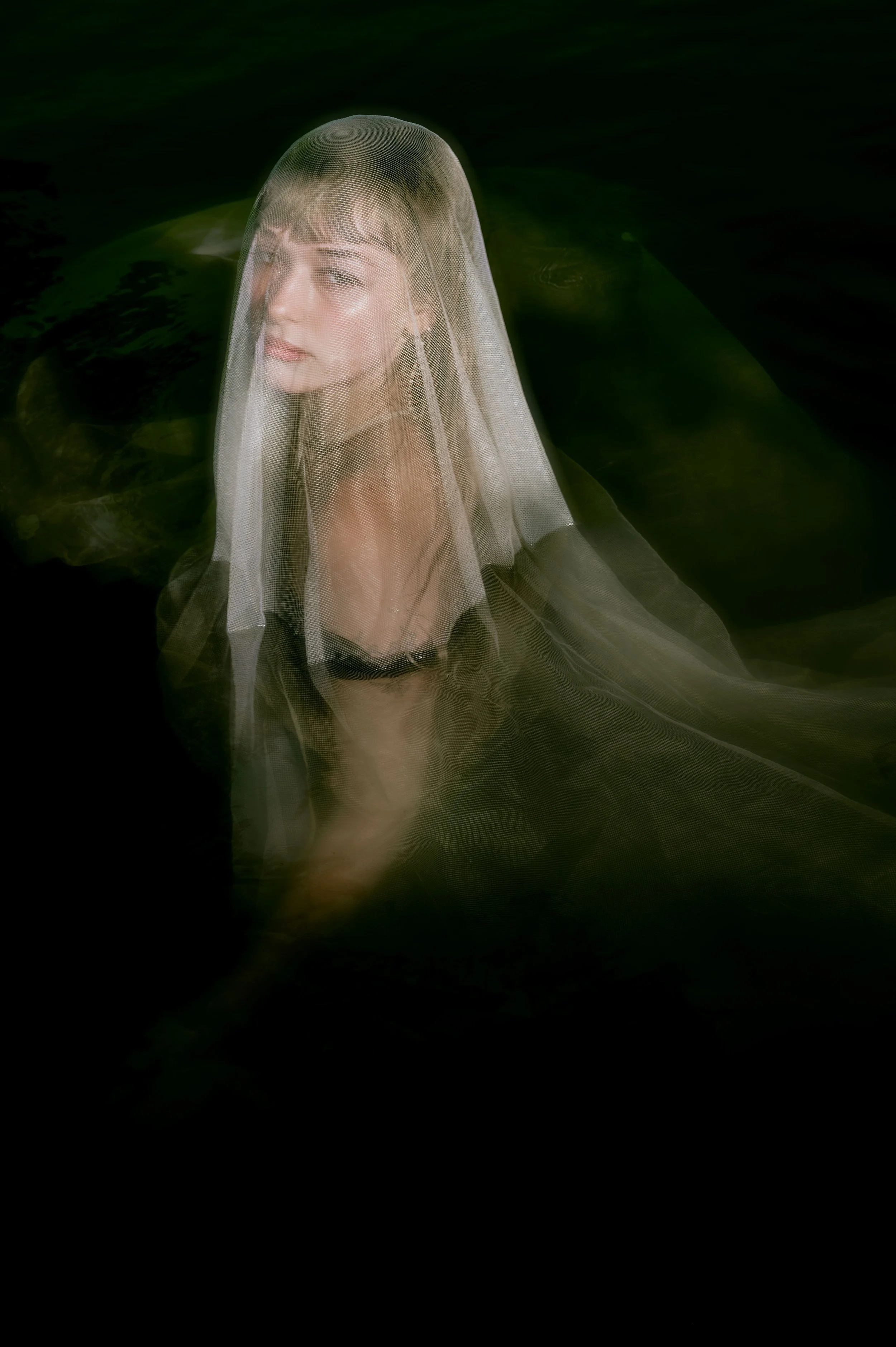 Editorial Water Siren Antwerp_Ember Studios_10.jpg