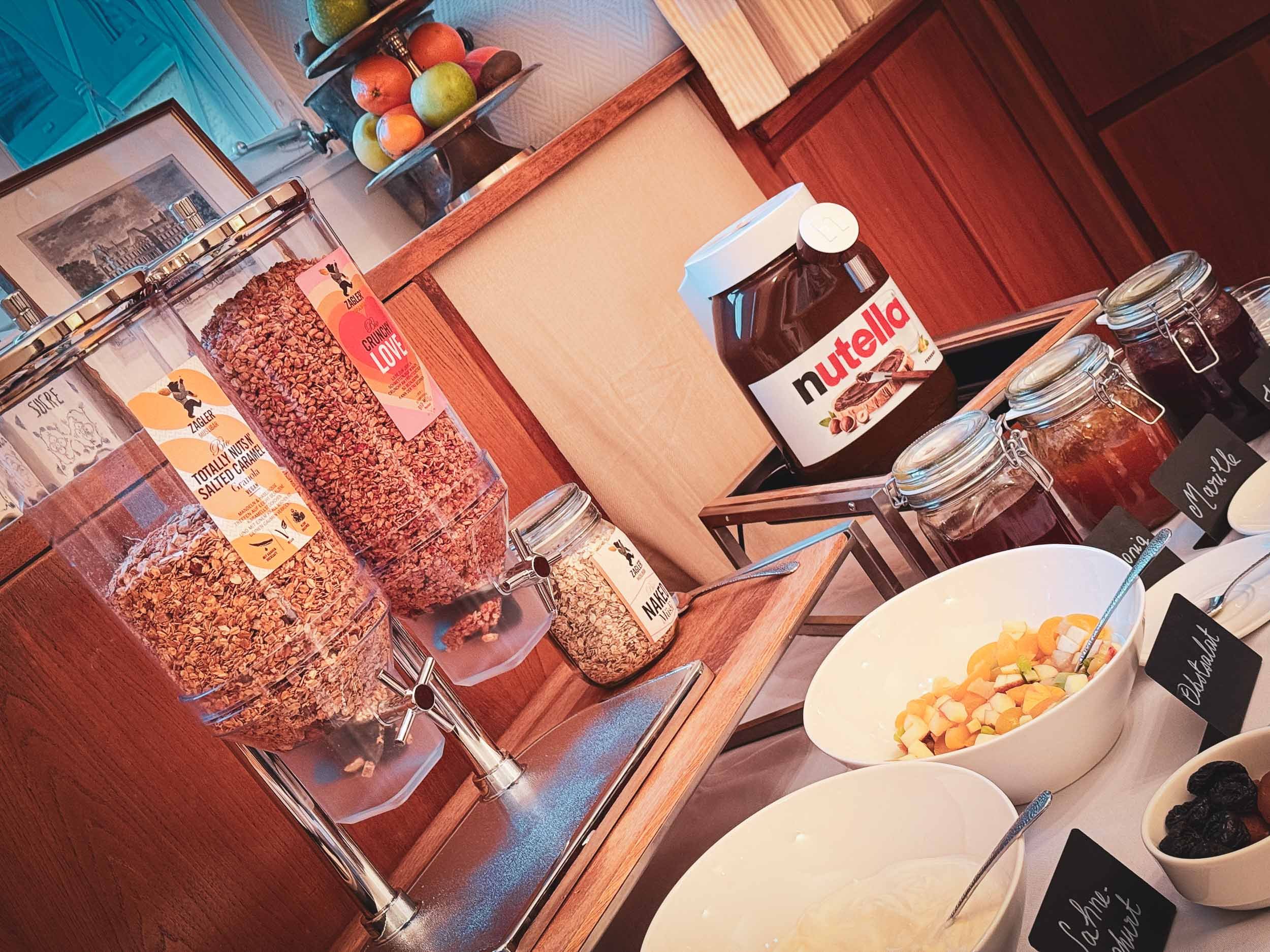 Villa Dora-Frühstück--9.jpg