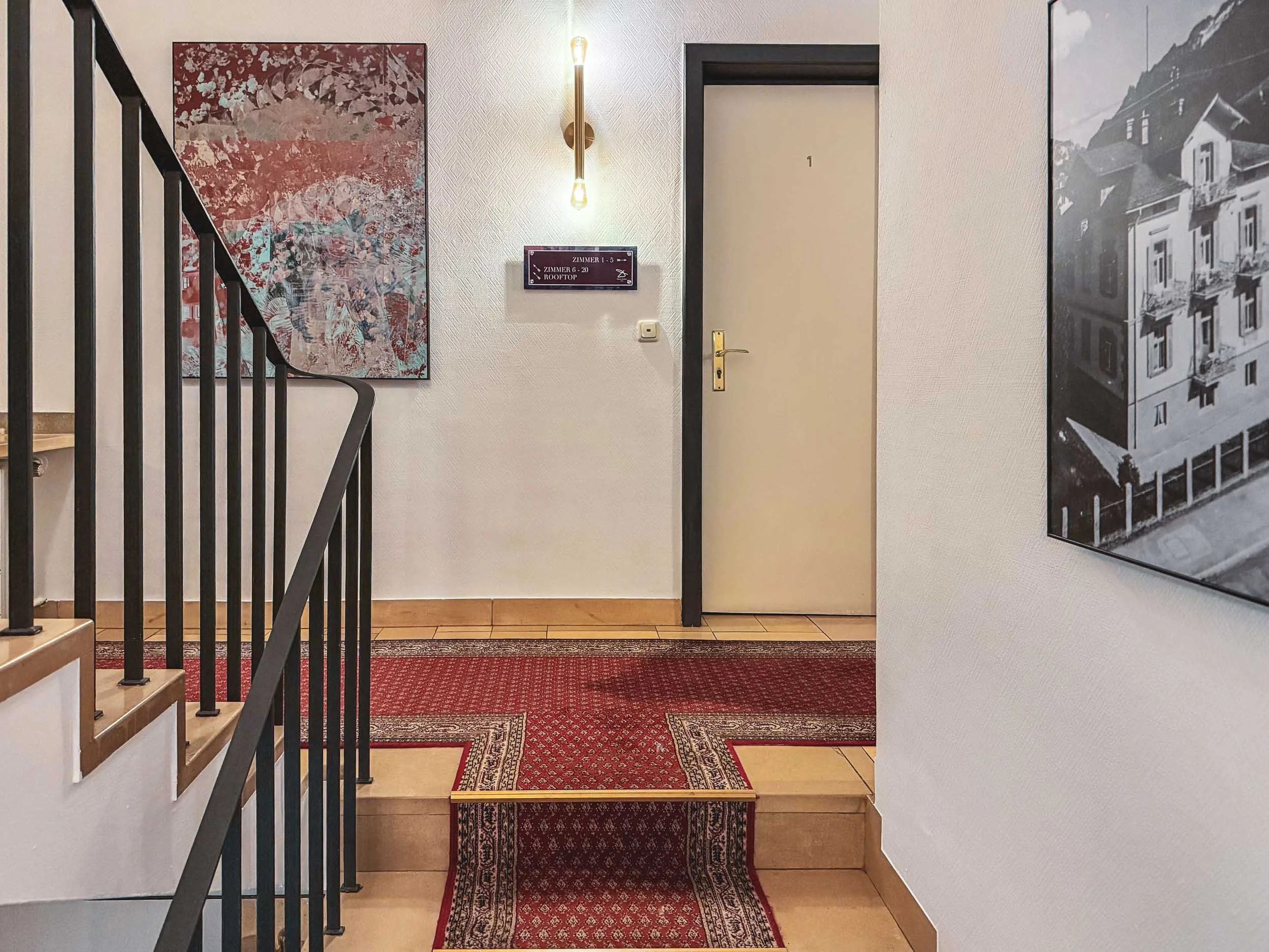 Villa Dora Interior--2.jpg