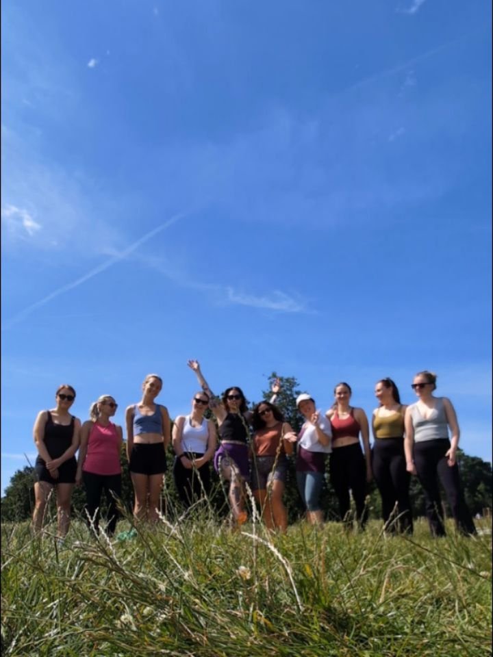 Common Yoga this morning was pure magic! ✨ Huge thanks to @flowwsophhh for letting me cover for her.

It was an absolute pleasure meeting and moving with so many amazing women today. Showing up to a busy park and trying something new takes courage, a