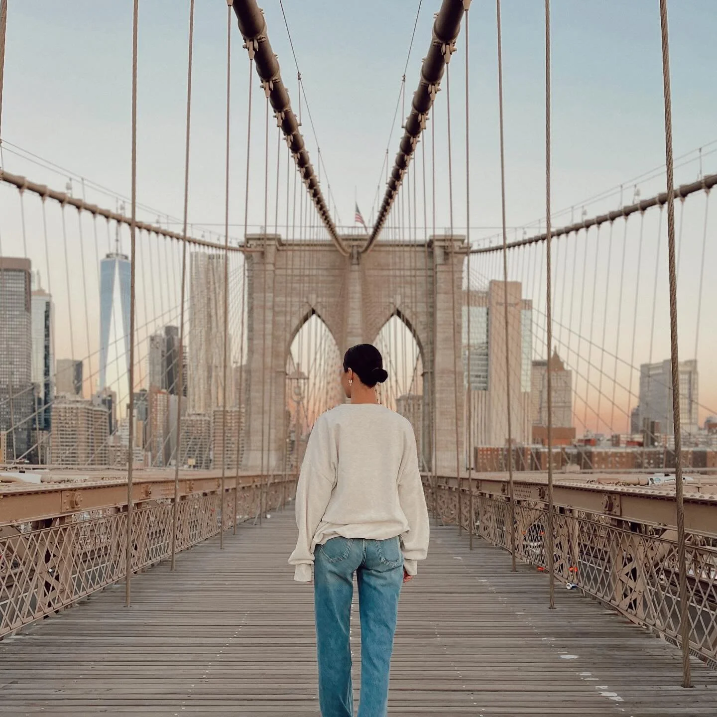 Welcome to Old Sport - your new favorite place for curated itineraries and travel inspiration. Part travel journal, part aesthetic obsession. If your love language is coffee in cute mugs, crown molding, detours for flaky croissants, and side streets 