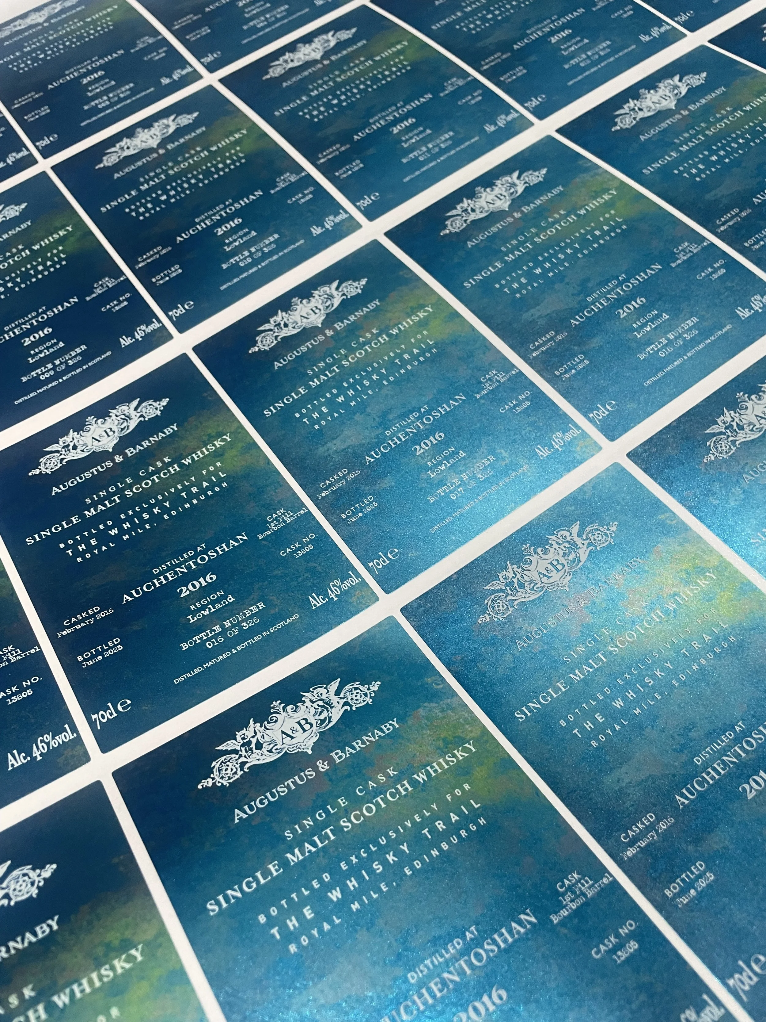 whisky labels, gin labels