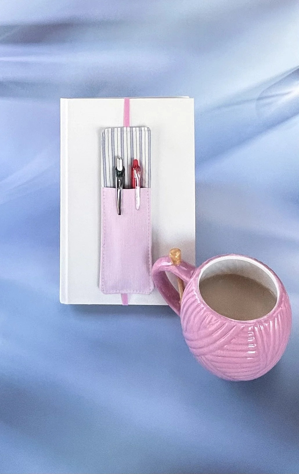 Bookmark Pen Holder