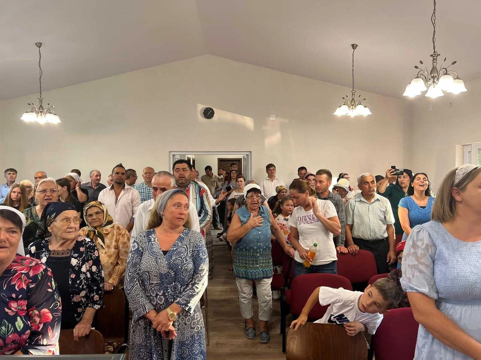 comana sala plina.jpg