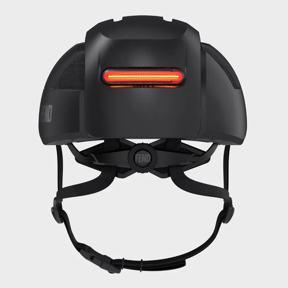 fend_model_super_plus_back_view_carbon_black.webp