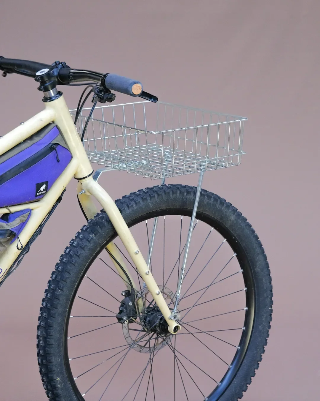 Manivelle Front Portuer Rack | Pizza style Front Rack — TINKR.BIKE ...