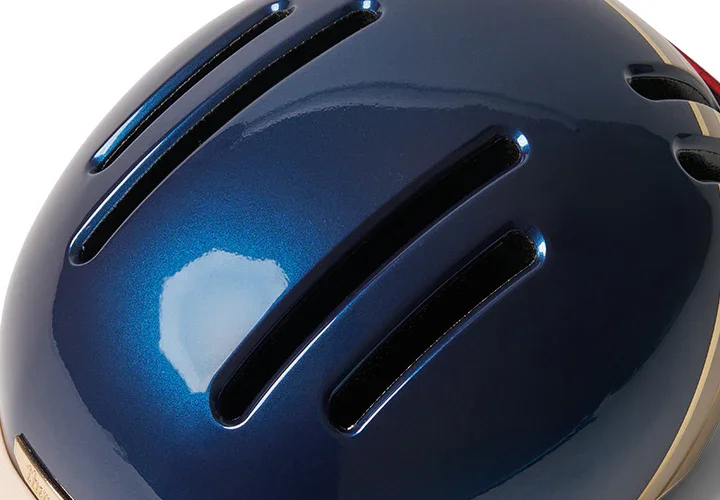 chapter_-features-vents-midnight-blue.webp