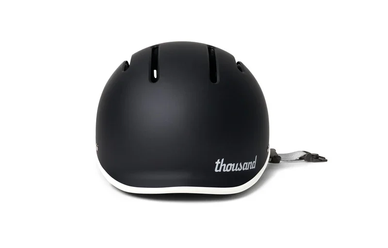 thousand-jr-helmet-carbon-black-3_800x.webp