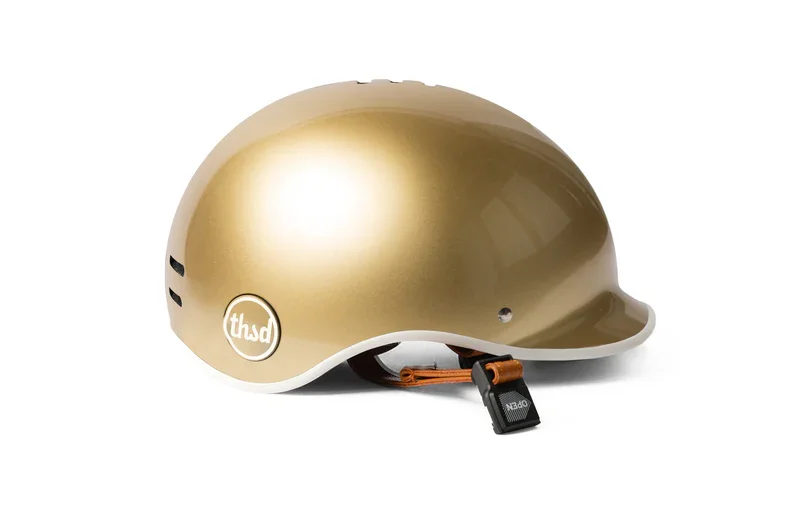 gold_bike_helmet_001_800x.webp