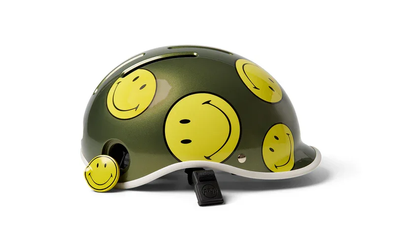 thsd-helm-h2-HappyCamper-prof-out_47b04863-b6e2-480b-8277-2888527baea3_800x.webp