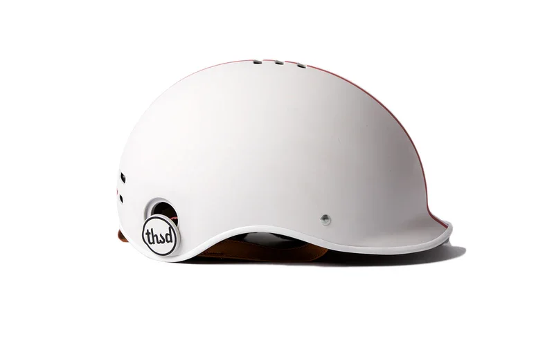 retro_bike_helmet_002_800x.webp