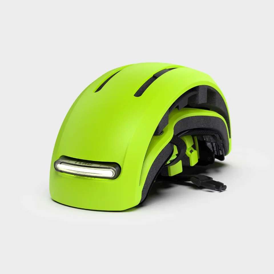 fend_model_super_plus_front_view_folded_hi-vis-lime.webp