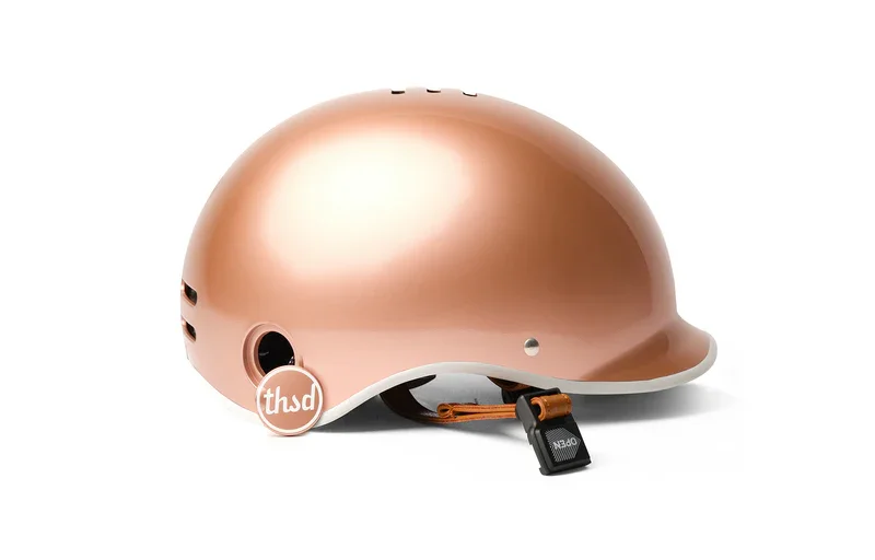 rose_gold_bike_helmet_002_800x.webp