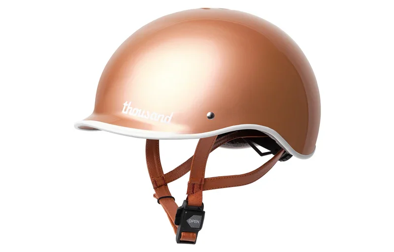 rose_gold_bike_helmet_007_800x.webp