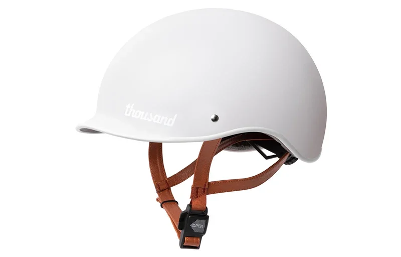 grey_bike_helmet_007_800x.webp