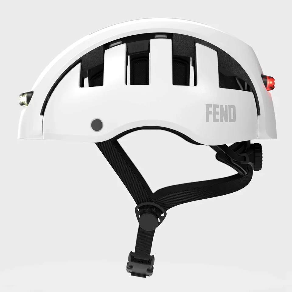 fend_super_plus_side_3.webp