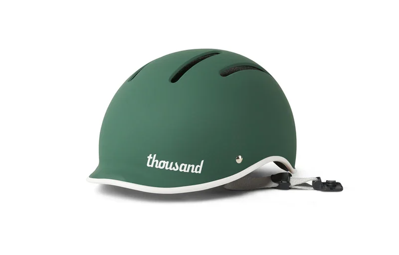 thousand-jr-helmet-going-green-2_800x.webp
