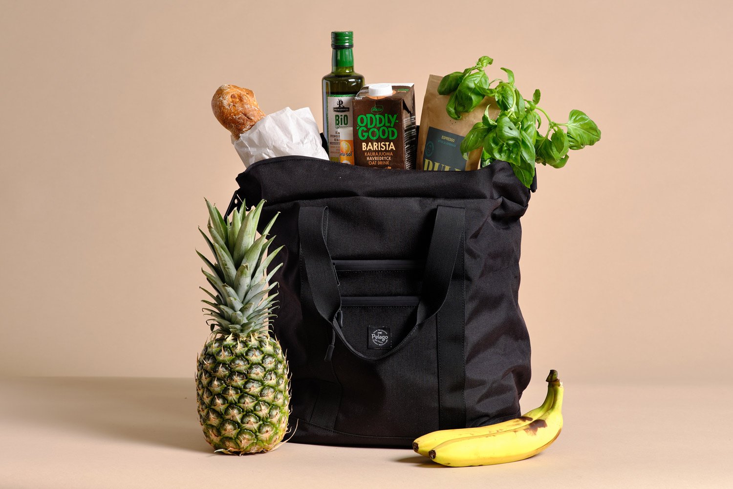 pelago_bags_totepack_l_prop.jpg