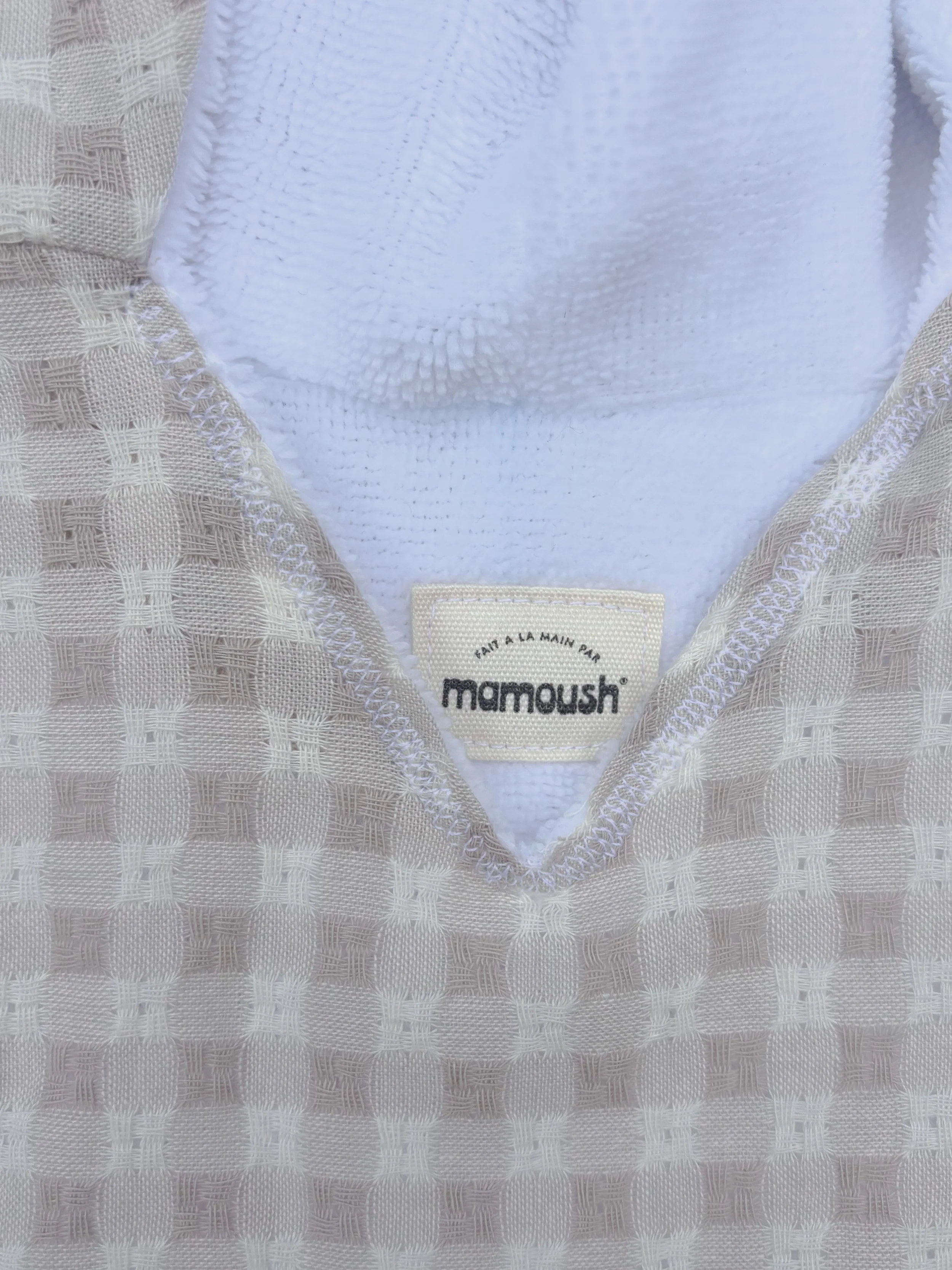 MAMOUSH_PONCHO-9.jpg