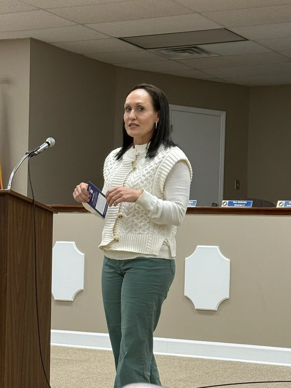 Emily Jones joined the DeKalb County Republican Women to discuss the current landscape of education in Alabama.

From transparency to higher academic standards, the message was clear: Alabama families want strong schools that prioritize students and 