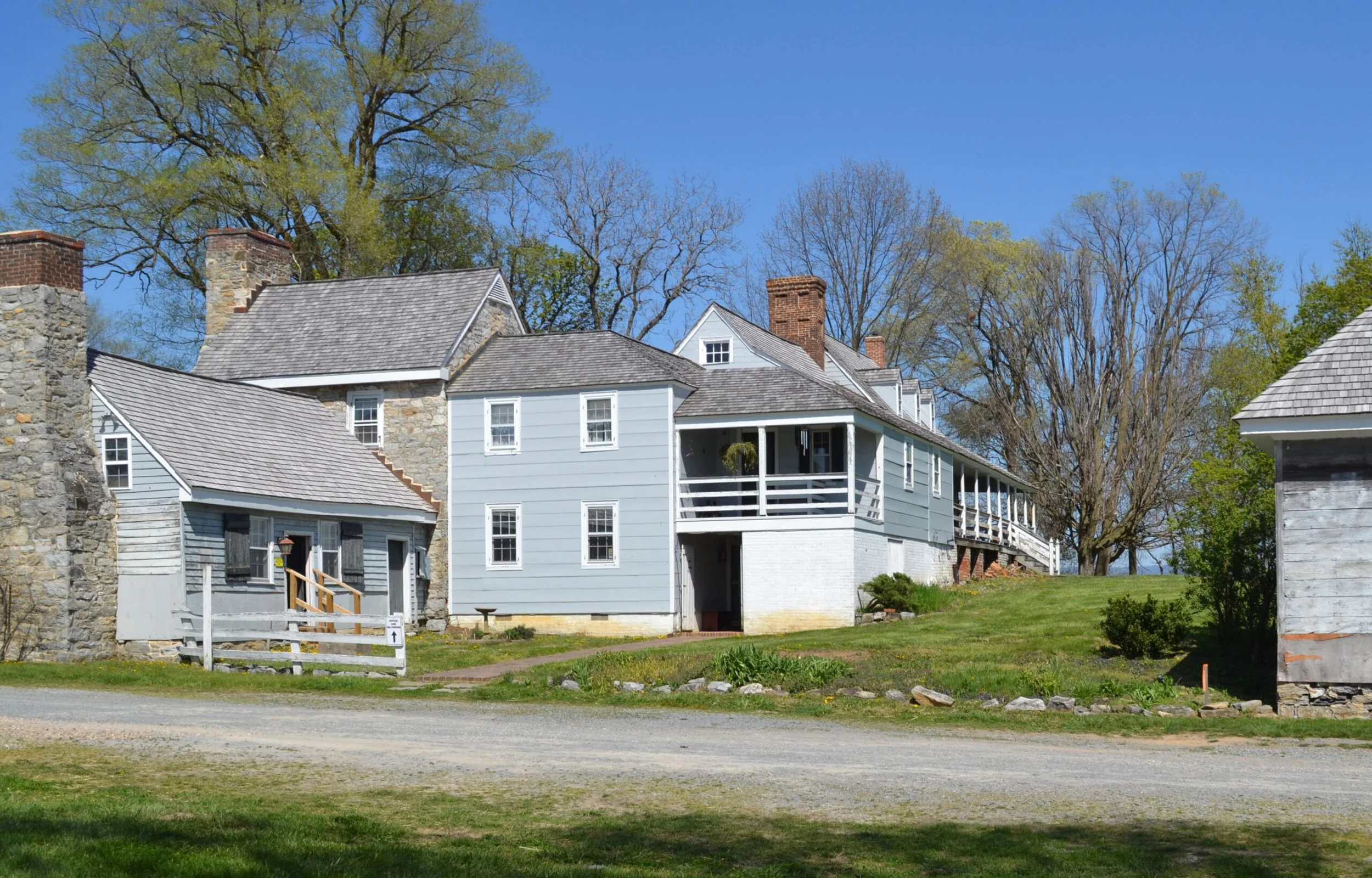 Main house(1).jpg