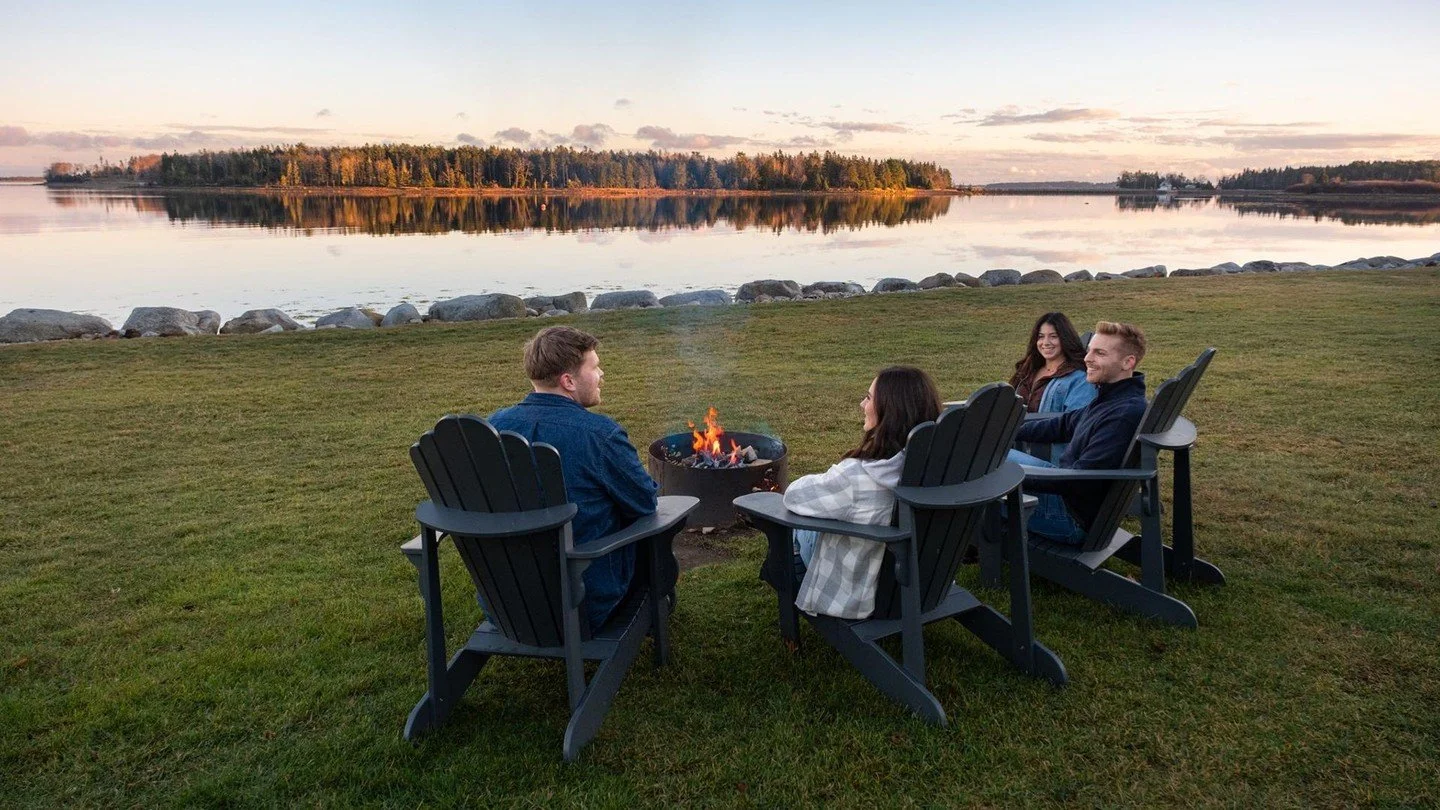 Two South Shore icons. One unforgettable experience.
@oakisland4season and Oak Island Legend have teamed up to bring you a limited-time adventure that blends mystery, history, and coastal comfort.
- One-night stay in your choice of cozy guestrooms,