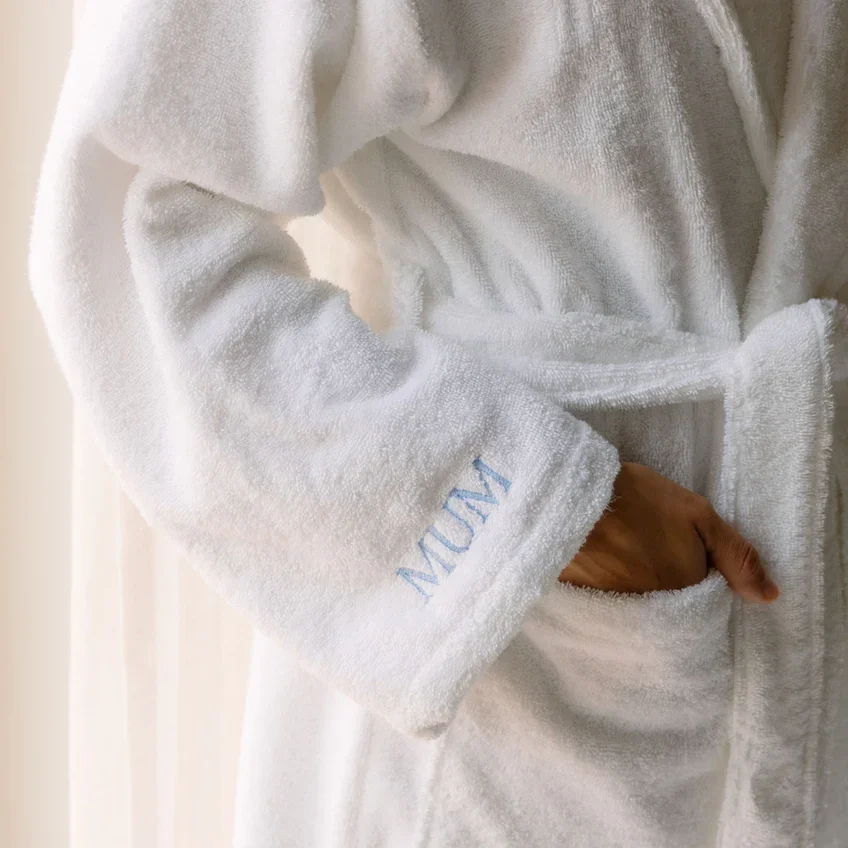 esperbroderie_bathrobe_white_mum.webp