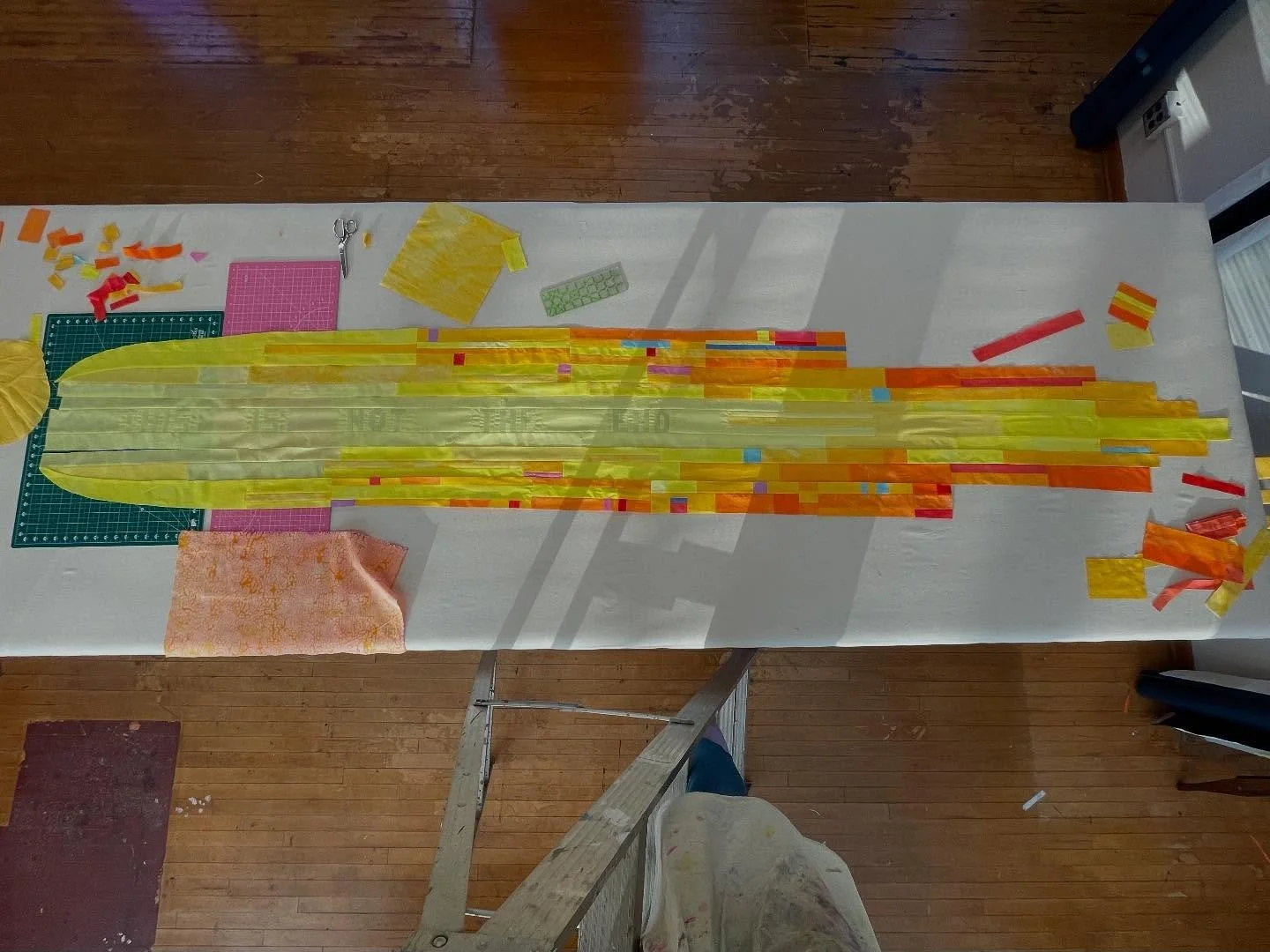 Currently 💫 
#endtimes #wip #workinprogress #exvangelical #apocalypse #signsandwonders #fiberart #quiltwitch #artwitch #quiltersofinstagram