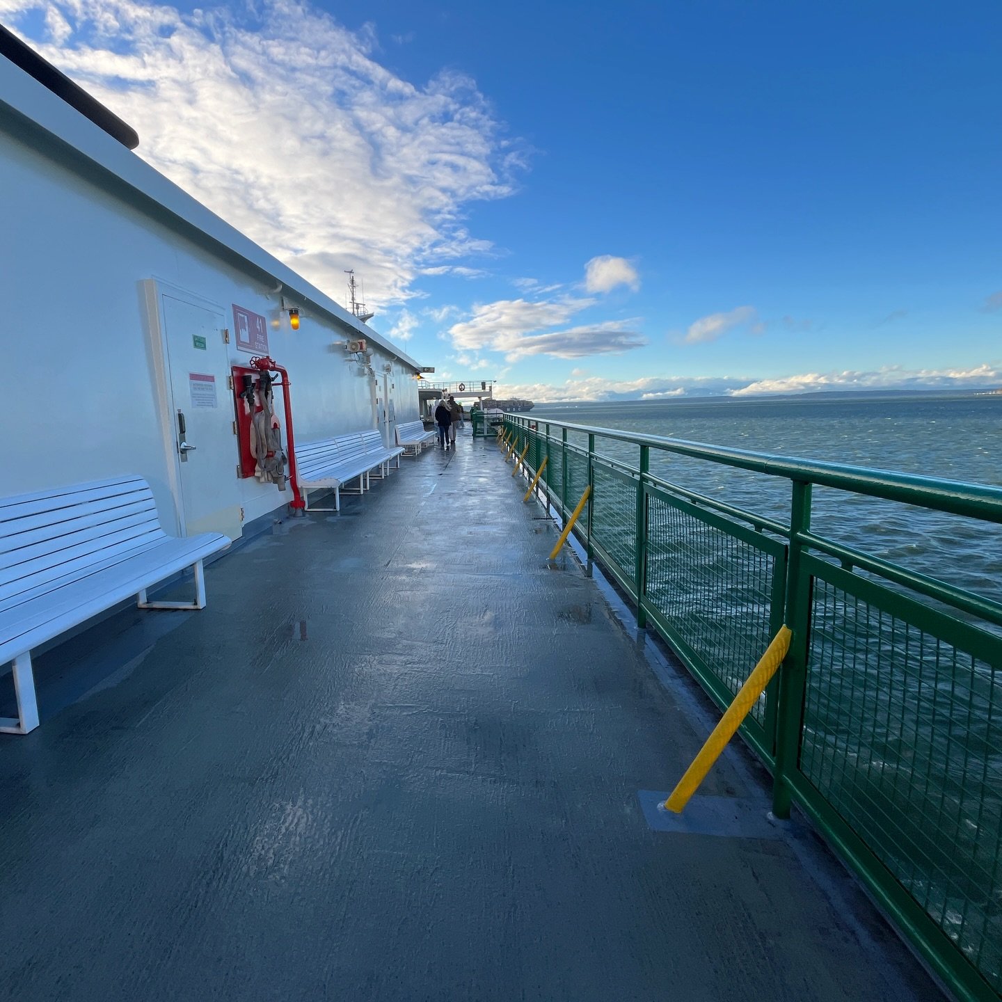 Slow your role. Anderson Island ✨

#poulsbowashington #bainbridge #kingstonwa #suquamish #seattle #kitsap #winslow #gigharbor #vashonisland #fridayharbor #victoriabc #porttownsend #sequimbay #rochharborresort #whidebyisland