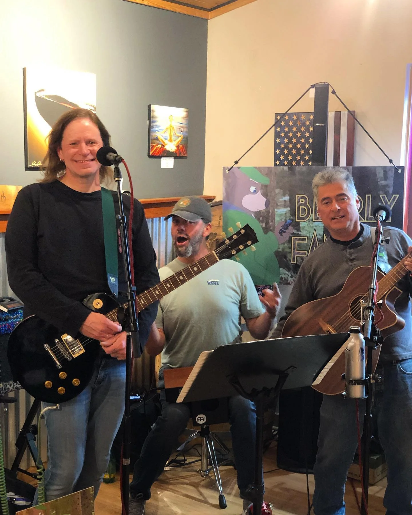 Live Music by Bearly Famous