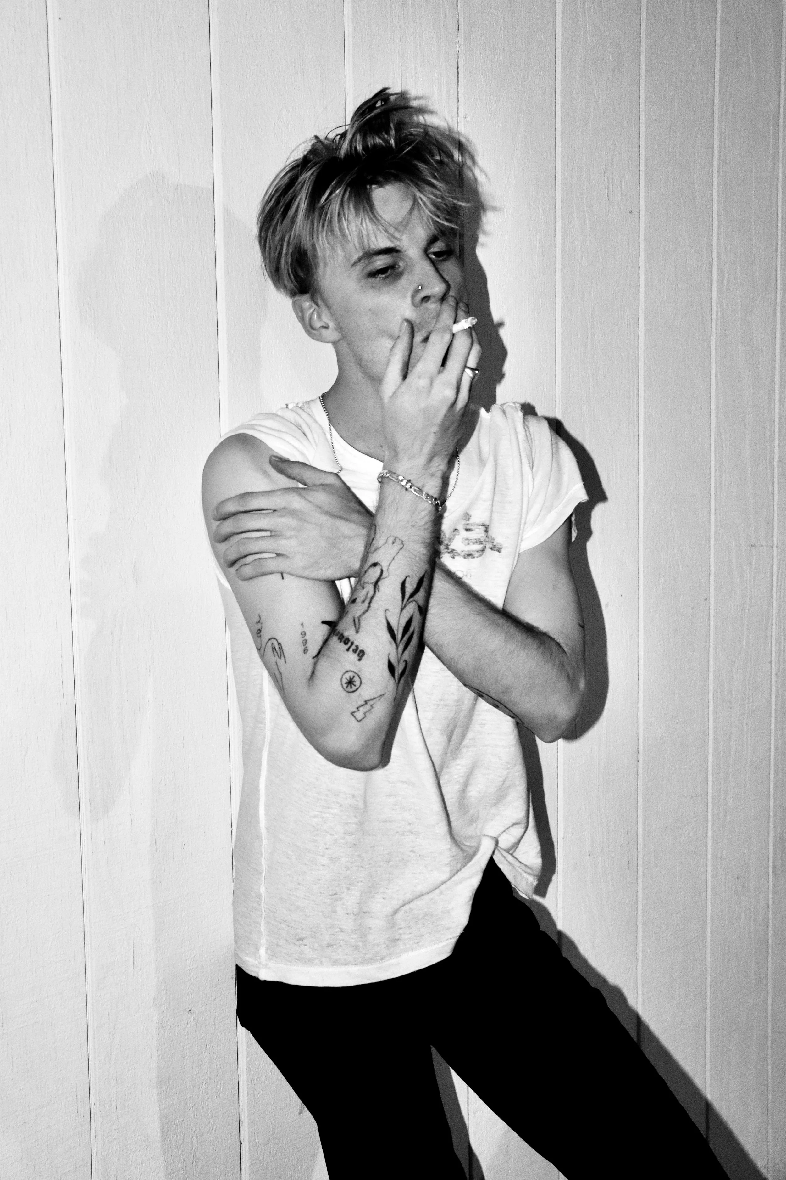 huntersmokingcigs.jpeg
