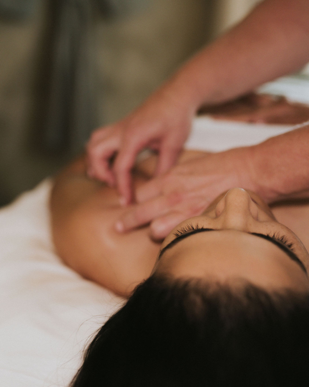 Why Winter Is the Perfect Time for Facial Massage