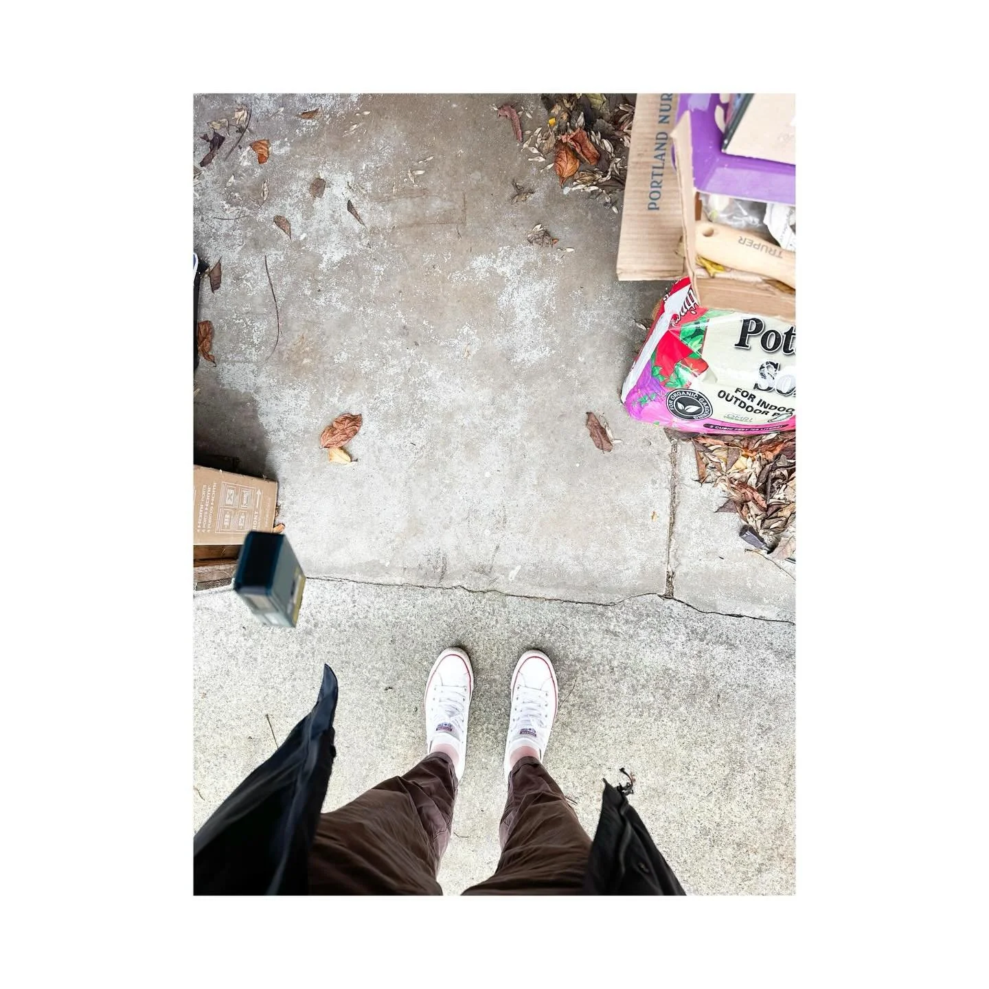 The end of the year blended right into new beginnings at ellis lindsey. Starting off the new year with fun projects, great clients and plenty of creativity✨✍🏻 ☕️