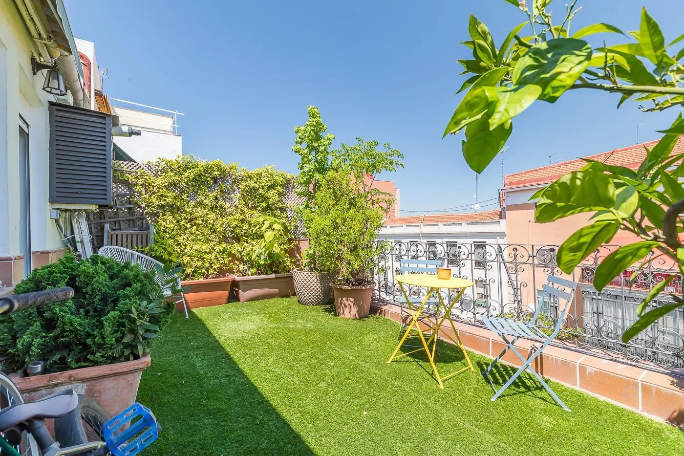 Francos Rodriguez, 25 13.jpg