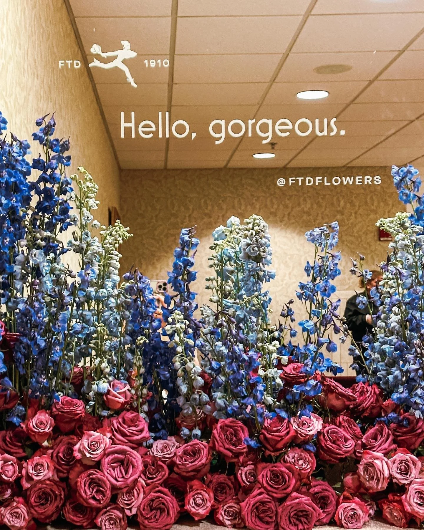 Bathroom selfie, anyone? Inspired by viral snapshots taken during the Met Gala, we turned the bathroom mirror into a secondary photo opportunity.