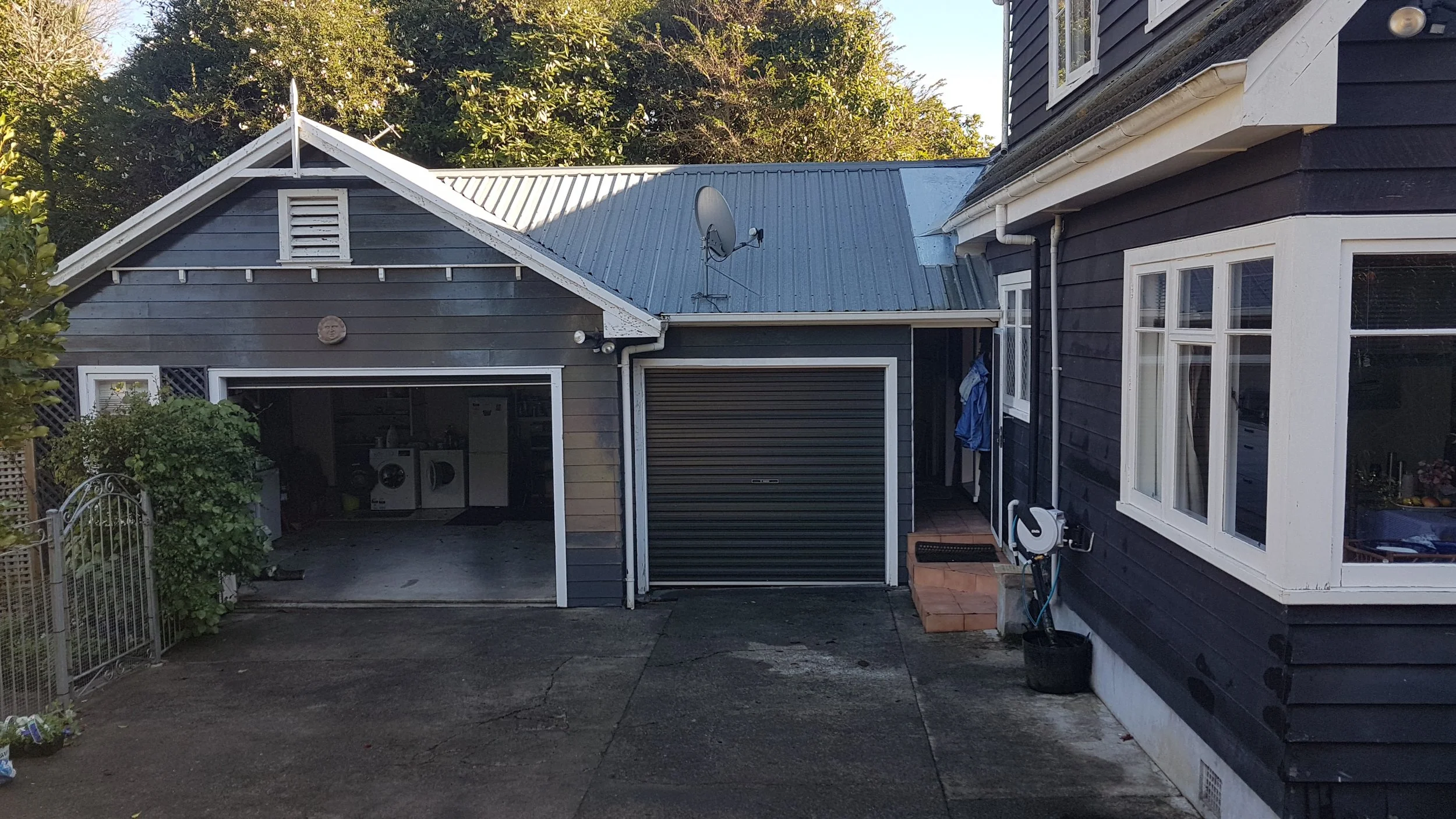 removal of "creeper" sand and recoat with Dulux Timbercryl Lowsheen