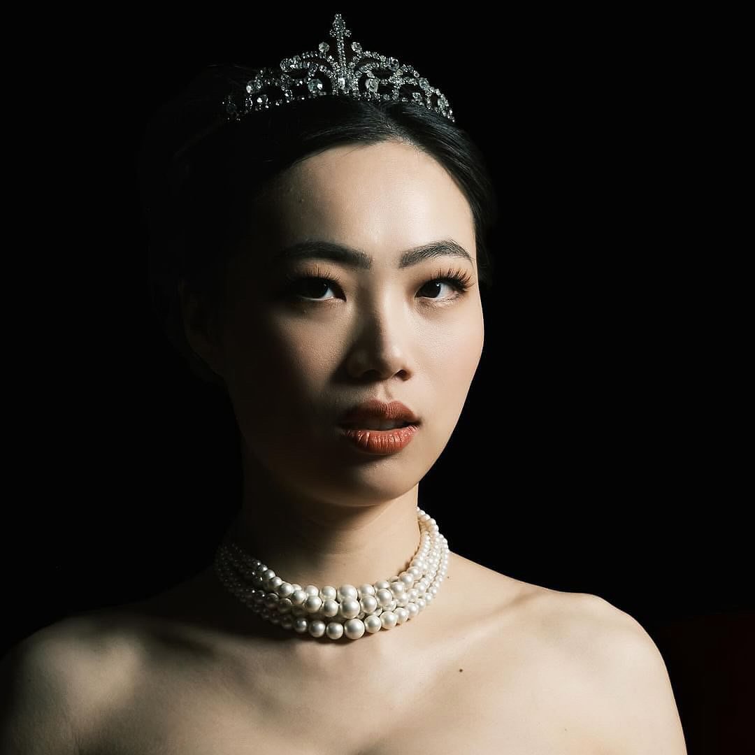 Cobalt Studios Retro Workshop— Photographer: Greg Rubin — Model: Jiaqi Chen