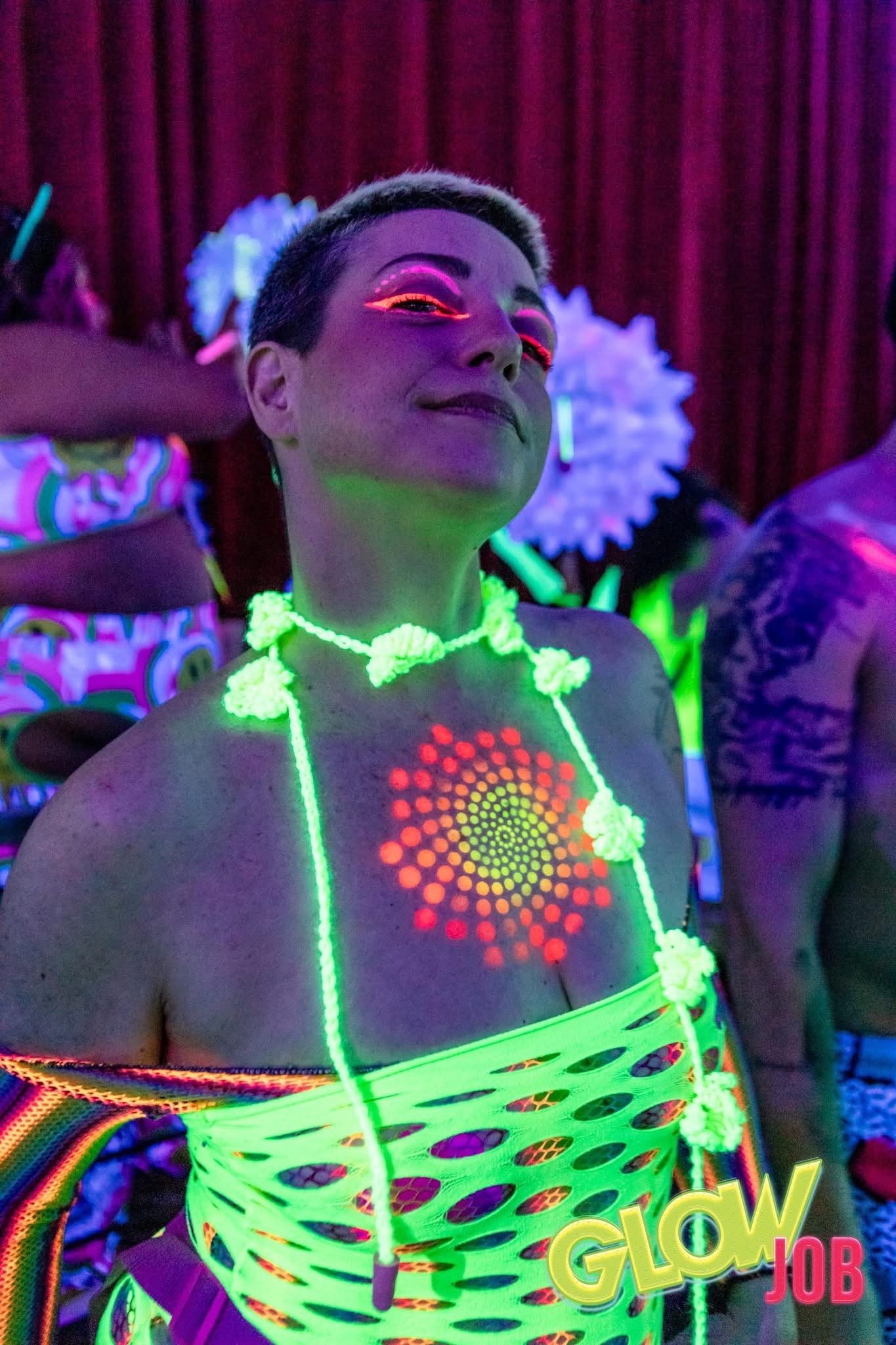 Glow Job Airbrushing 2025