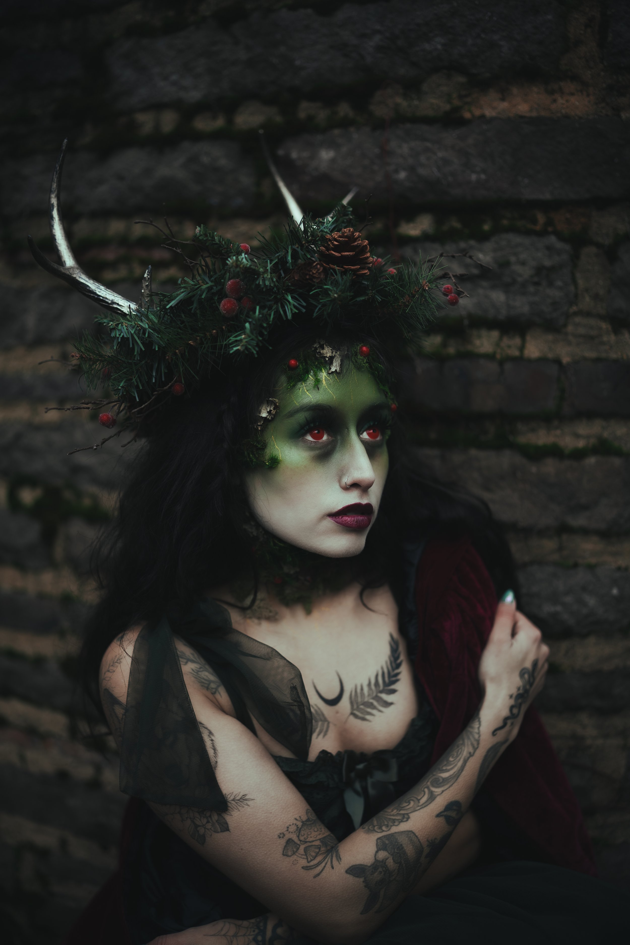 Photographer: Vallerina Photos
— Model: Zoey Zenith