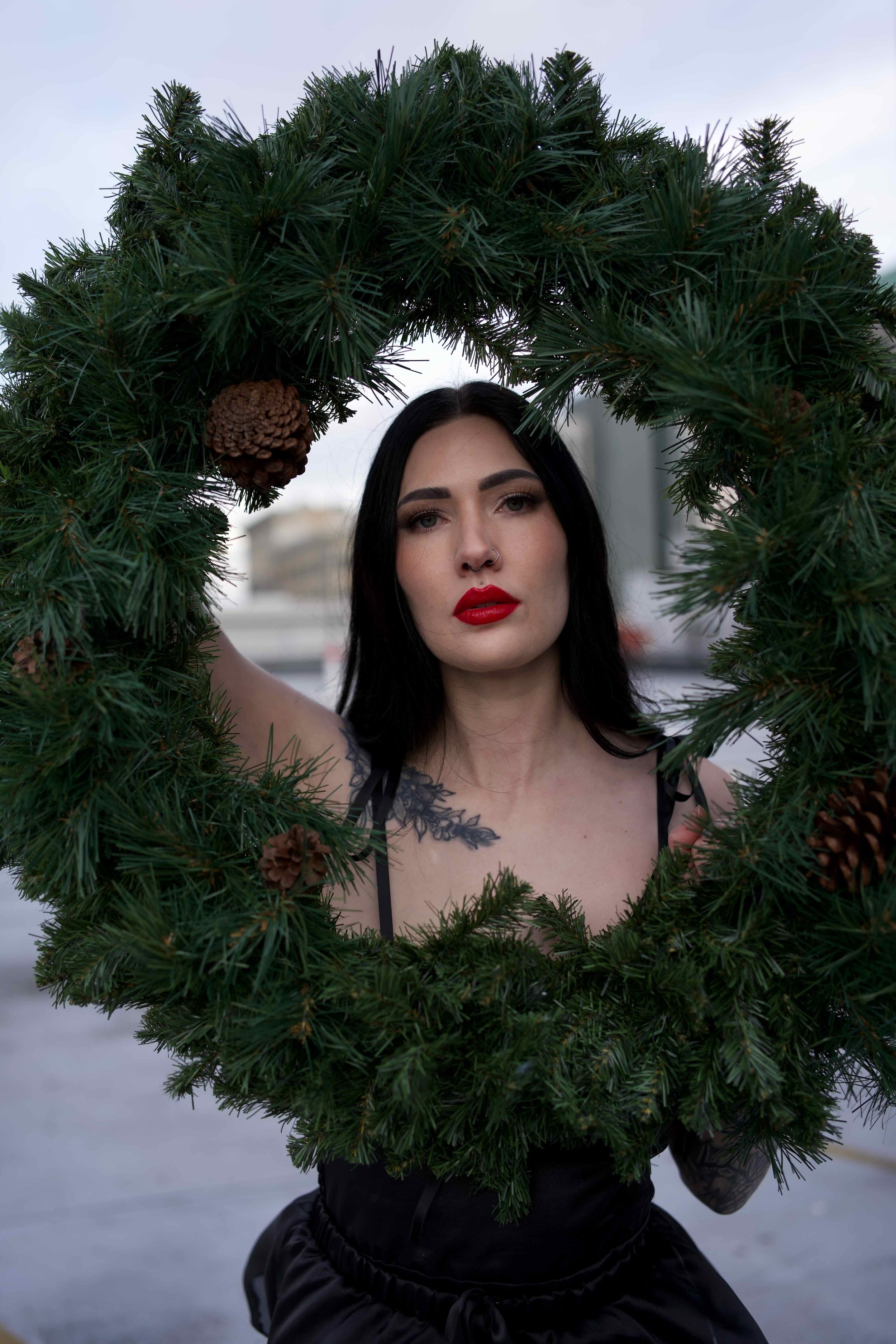 Holiday Photoshoot—
Photographer: Will Wolf Photography
— Model: Rose Gerber