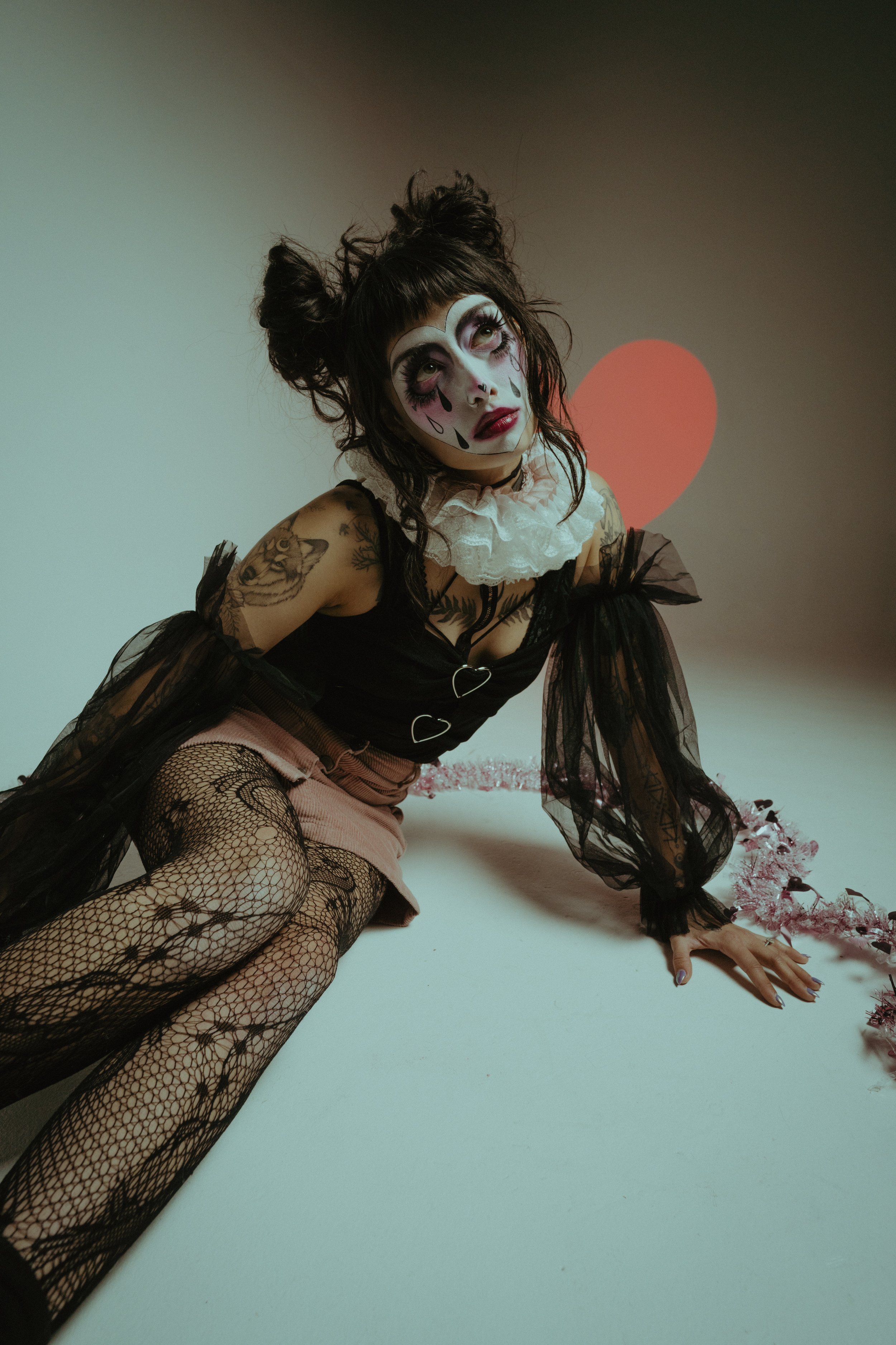 Photographer: Cody Keto Photography
— Model: Zoey Zenith