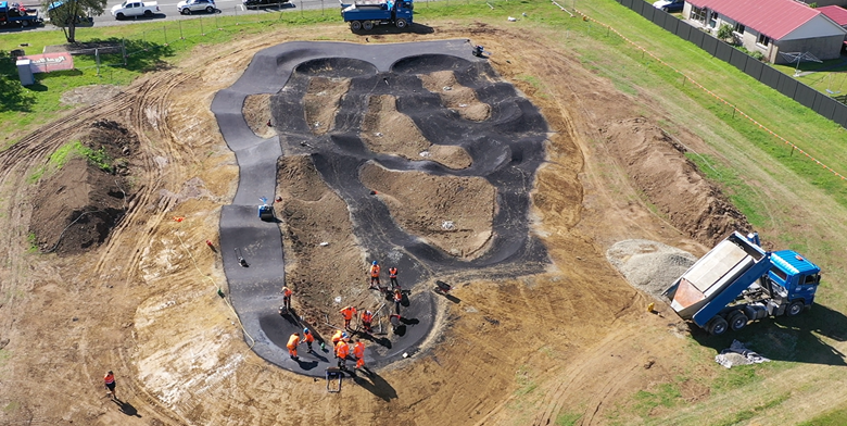 Pump track.png