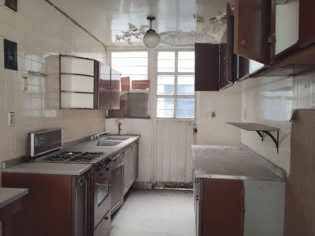 Casa en venta para remodelar en Fuente del Mirador, Lomas de Tecamachalco | Cerca de Periférico y Palmas