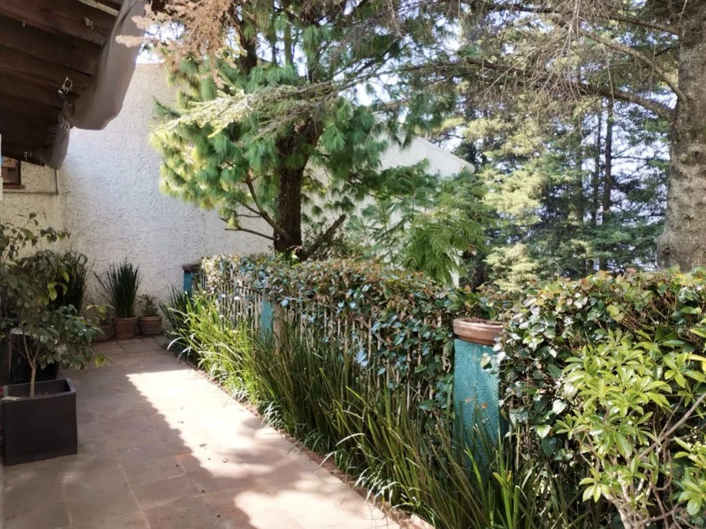Casa en venta en Cuajimalpa Ahuatenco | 550 m² terreno, 3 recámaras, jardín y terraza en condominio