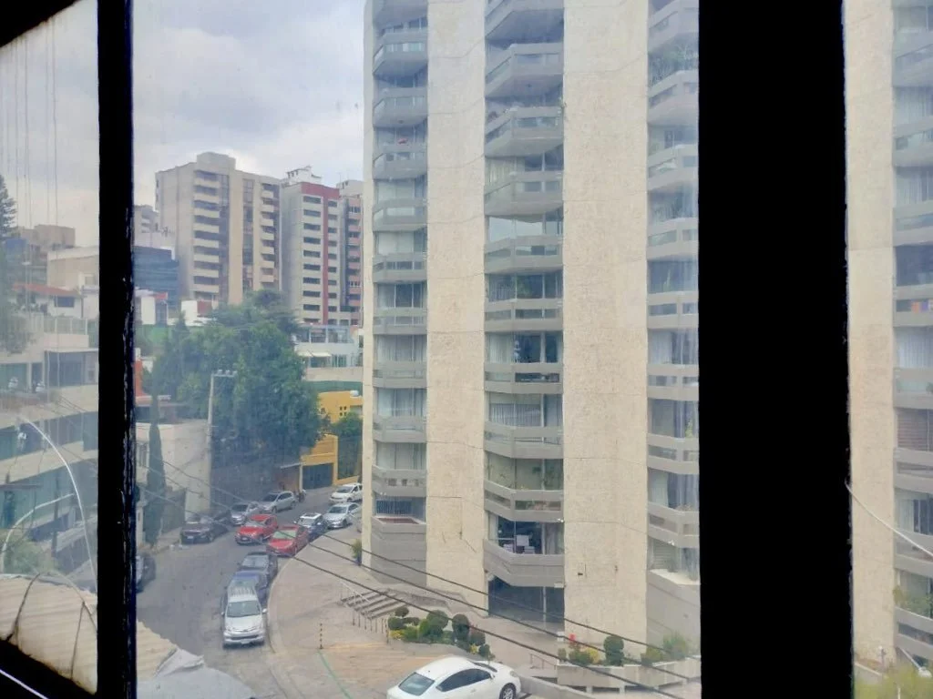 Casa en venta para remodelar en Fuente del Mirador, Lomas de Tecamachalco | Cerca de Periférico y Palmas